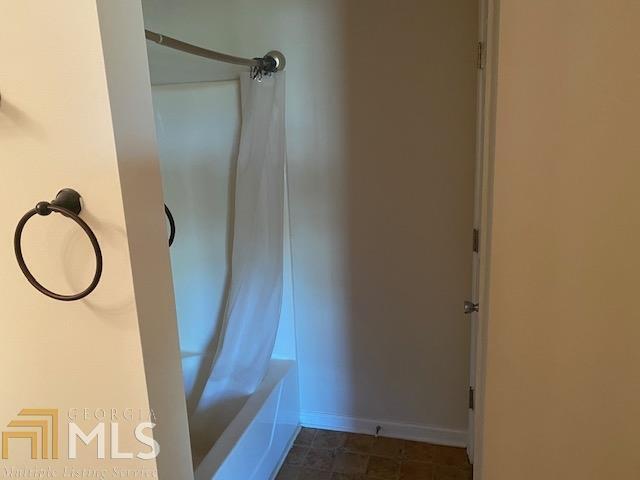 Building Photo - 5027 Scotch Pine Ave