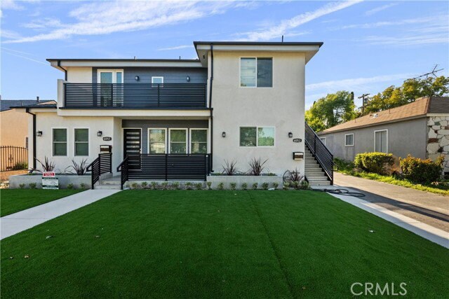 Building Photo - 6051 Teesdale Ave