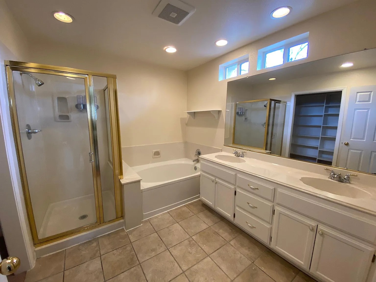 Building Photo - 3586 Fitzsimmons Cmn