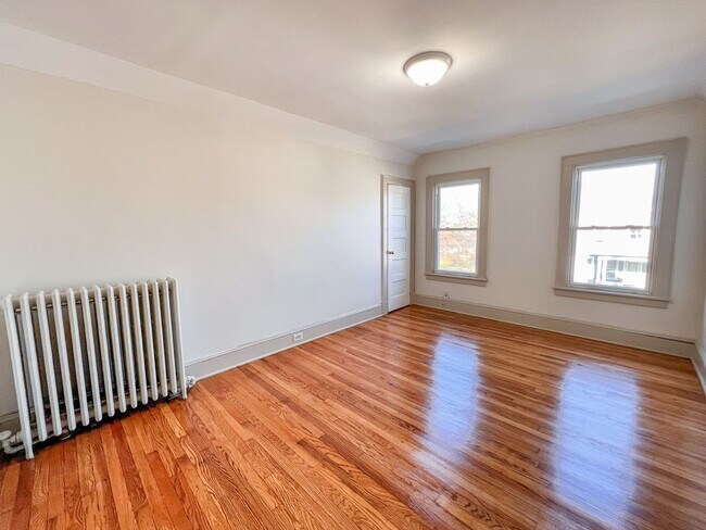 Building Photo - 111-115 Lincoln St / Owen Properties, LLC