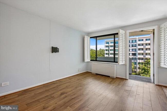 Building Photo - 4501 Arlington Blvd