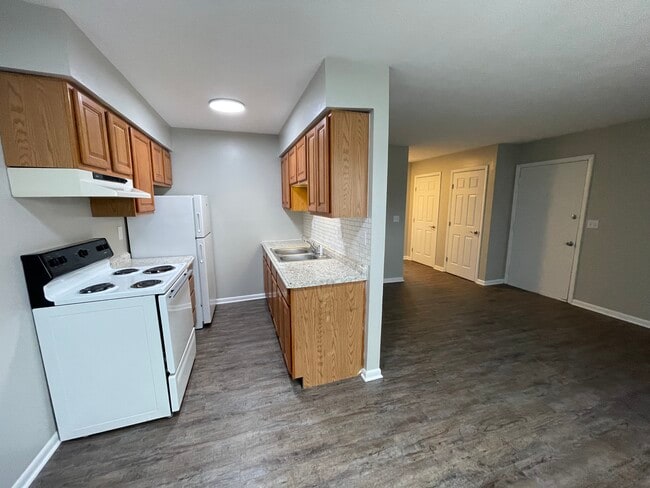 Building Photo - Hopeview Apartments