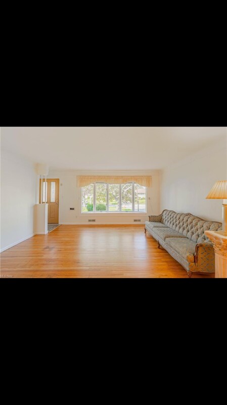 Building Photo - 3791 Higley Rd
