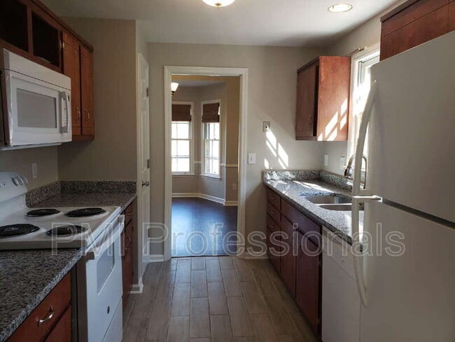 Building Photo - 1430 Timber Valley Dr