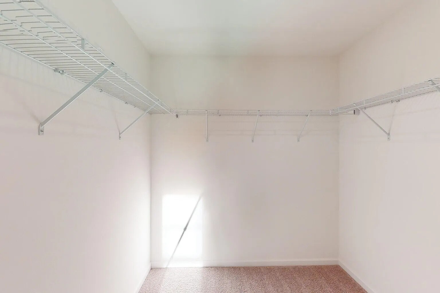 Building Photo - 2129 Clifton Rd