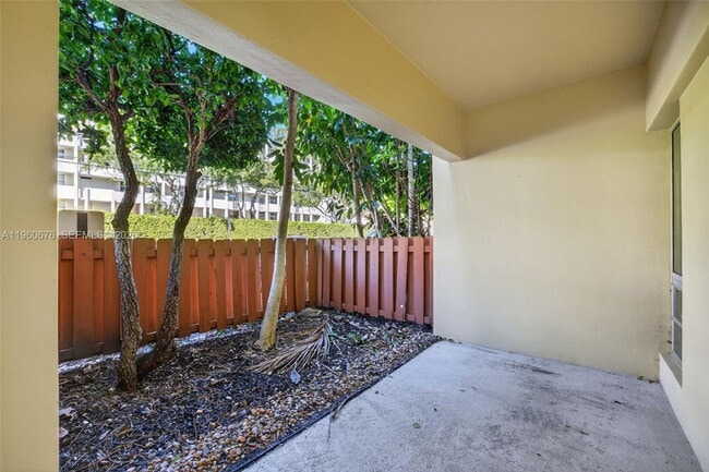 Building Photo - 1700 SE 15th St