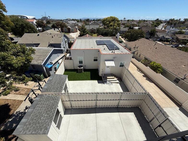 Building Photo - 615 Manchester Terrace