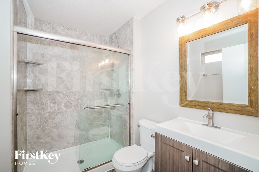 Building Photo - 764 Sauter Ln