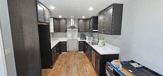 Building Photo - 2540 Antoine Ct