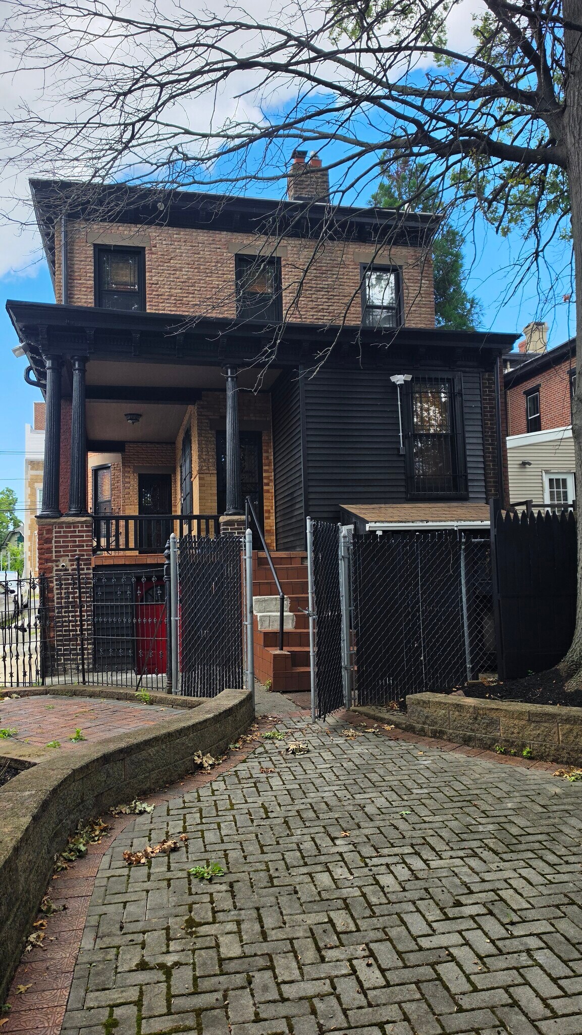Building Photo - 178 Brunswick Ave