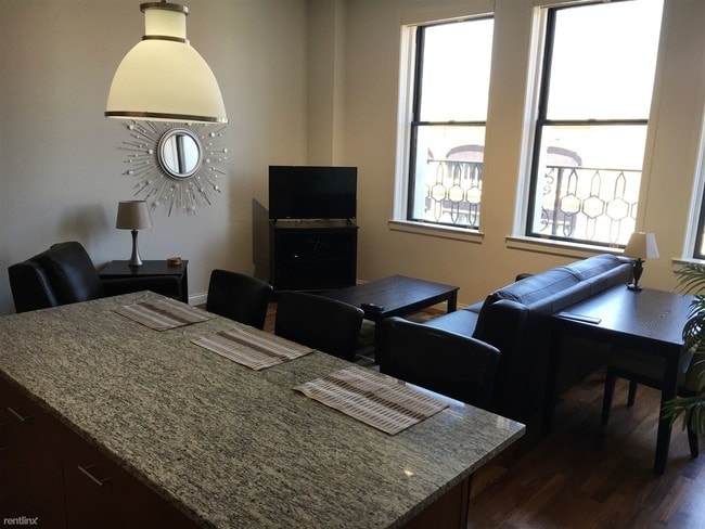 Building Photo - 1437 Woodward Ave