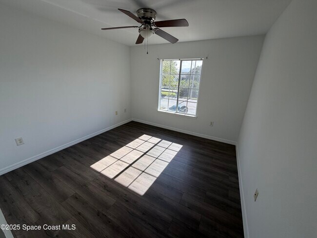 Building Photo - 3542 D'Avinci Way