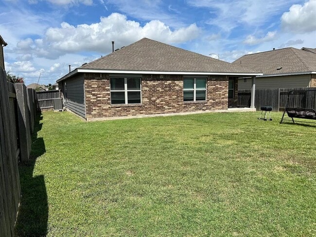 Building Photo - 13528 Fern Grove Ct