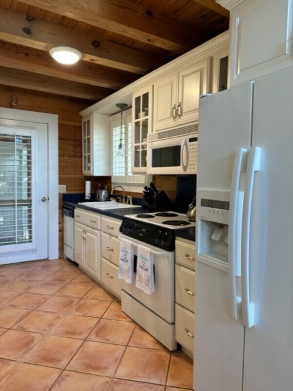 Building Photo - 127 Oak Pointe Rd