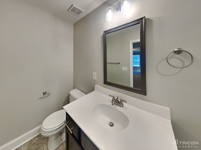 Building Photo - 4034 Ft Sumter Dr
