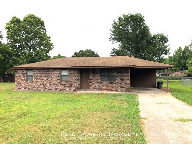 Primary Photo - MOVE IN SPECIAL @ 3 Bedroom Home in Alma!