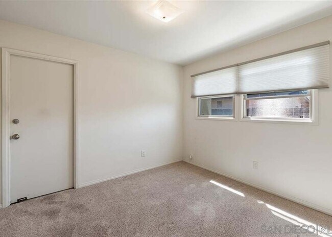 Building Photo - 12946 Conley St