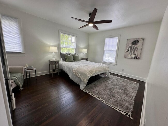 Building Photo - 125 Lincoln Ave