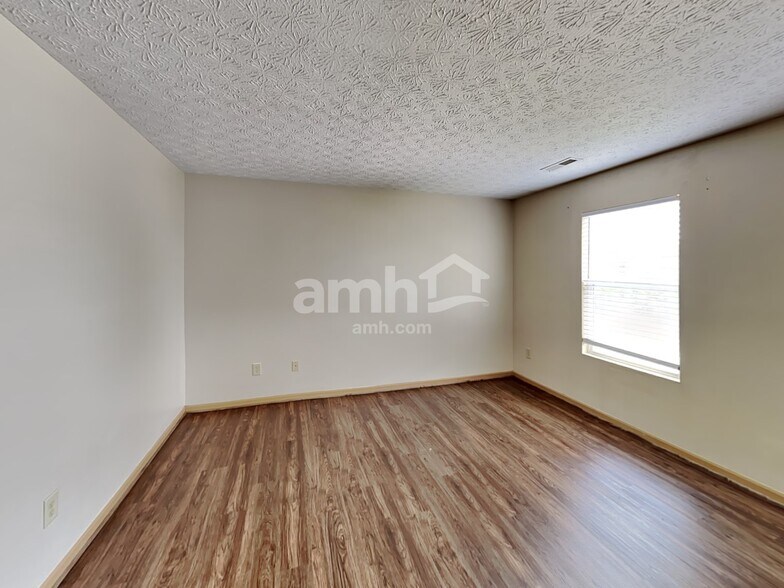 Building Photo - 7523 Canal Highlands Blvd