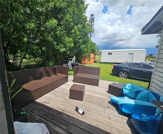 Building Photo - 2955 Sun Pointe Ct
