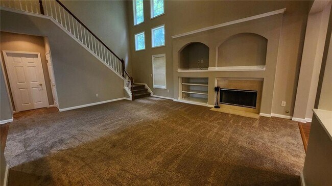 Building Photo - 7662 Forest Glen Way