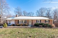 Building Photo - 4 Bedroom Home in Campbell County