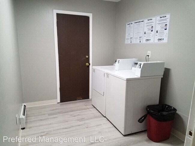 Building Photo - 116 Camelot Ct