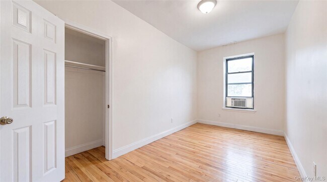 Building Photo - 35-02 Ditmars Blvd