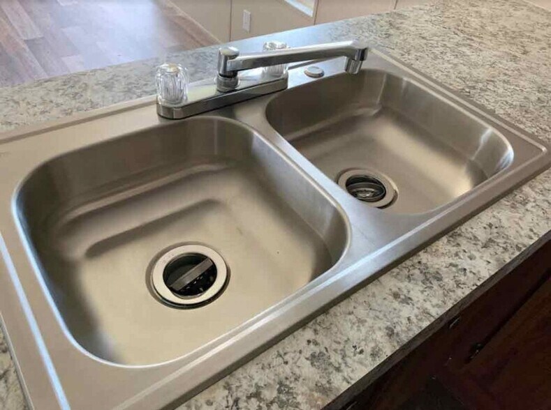 Building Photo - 1112 Delco Prosper Rd