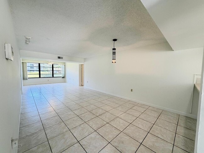 Building Photo - 3511 Village Blvd