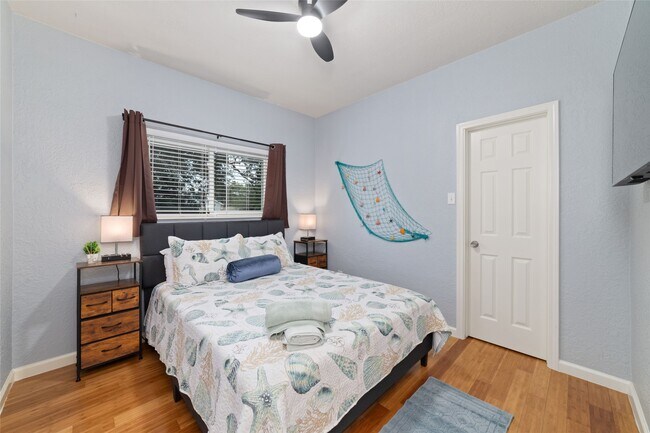 Building Photo - 5119 Avenue O 1/2