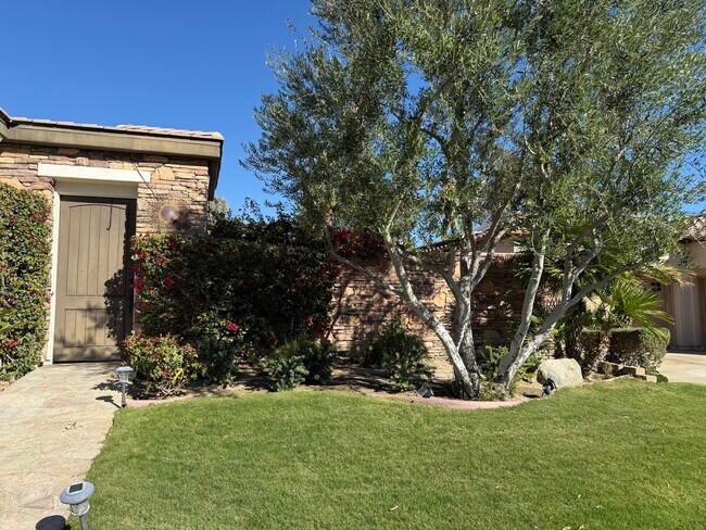 Building Photo - 81220 Victoria Ln