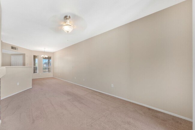 Building Photo - 7139 S Durango Dr