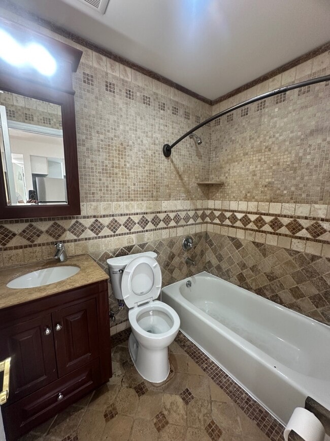 Building Photo - 66 Whitman Ave