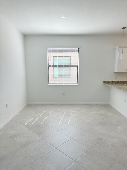 Building Photo - 1602 Saddlewood Cir