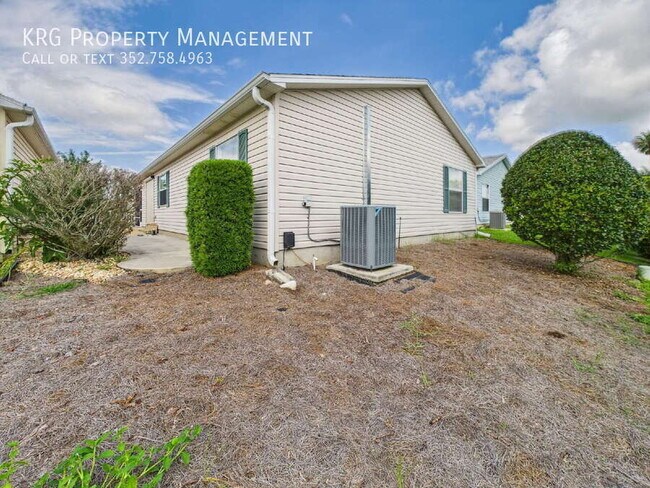 Building Photo - 480 Hildalgo Dr