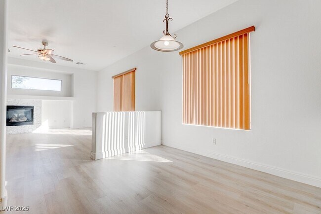 Building Photo - 3721 Alcantara Ln