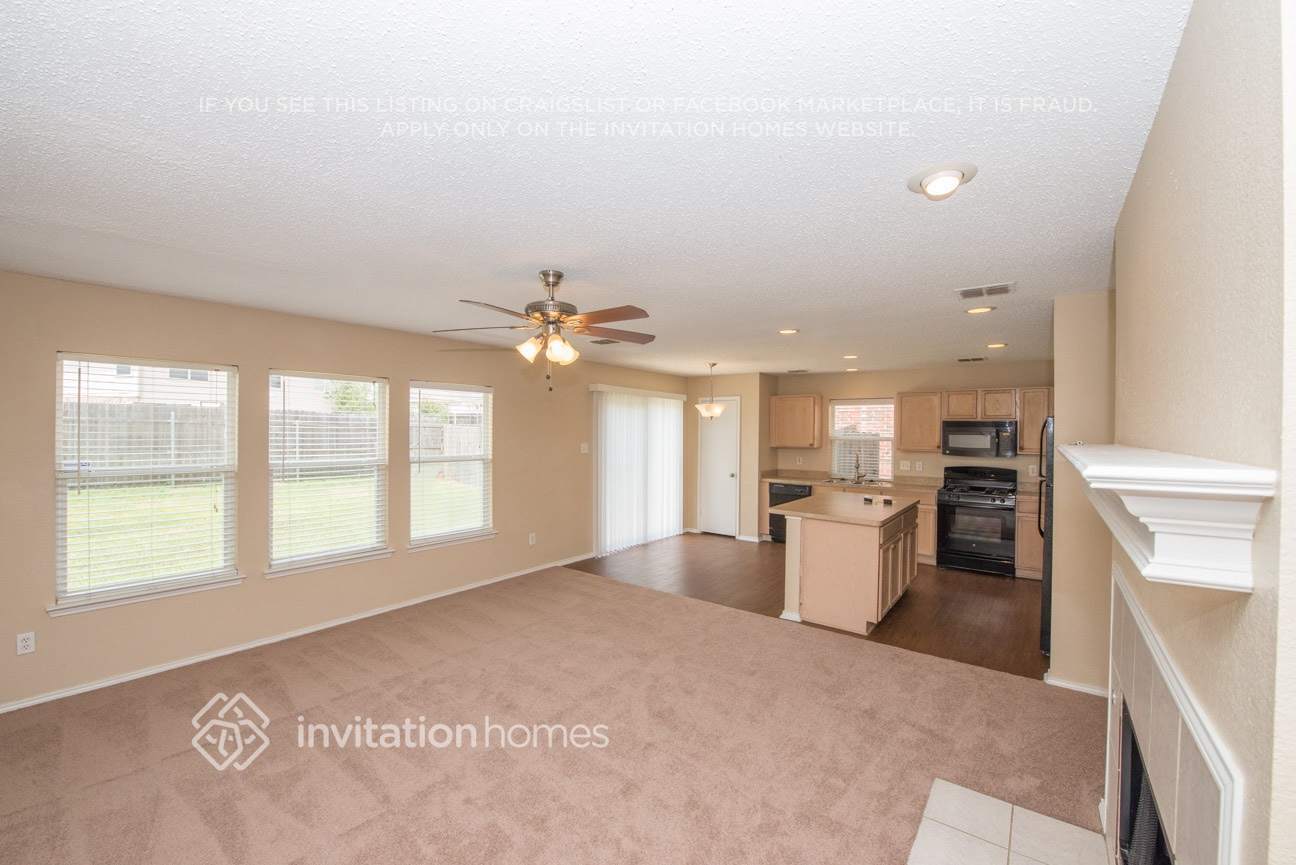 Building Photo - 7712 Regent Dr