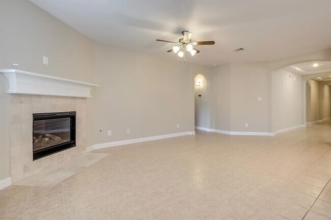Building Photo - 22614 Birch Ridge Meadow Dr