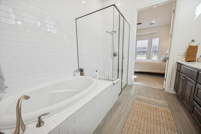 Building Photo - 12506 Ayrshire Wy