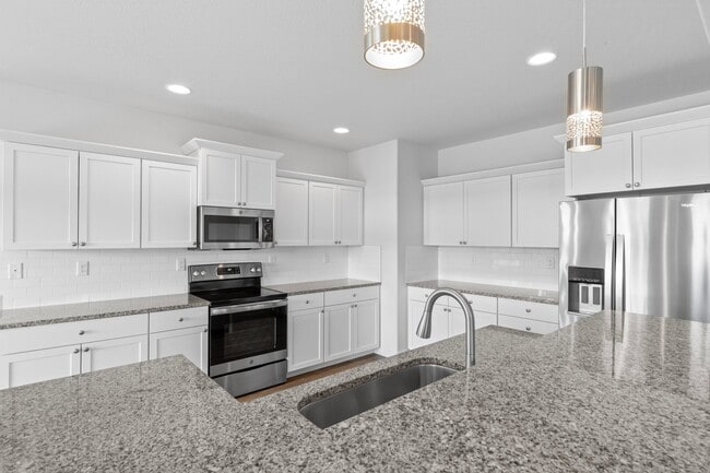 Building Photo - 1626 Dragon Tail Pl
