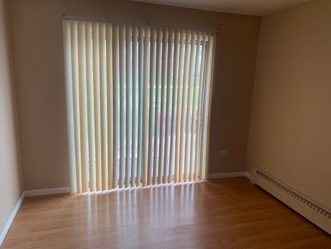 Building Photo - 239 Northway Park Rd