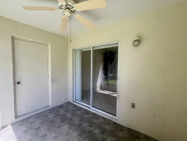 Building Photo - 12356 Berkeley Square Dr