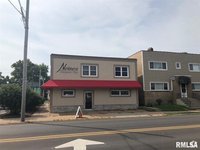 Building Photo - 2512 18th Ave