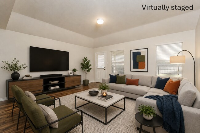 Building Photo - First time rental! 5 bedroom located in the desirable Redbird Ranch Subd.