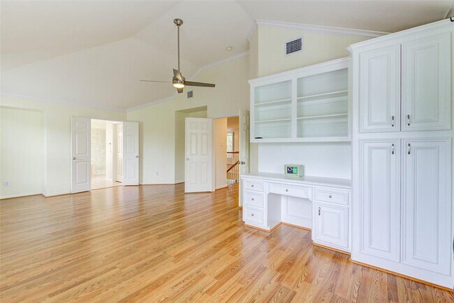 Building Photo - 2338 Plantation Bend Dr