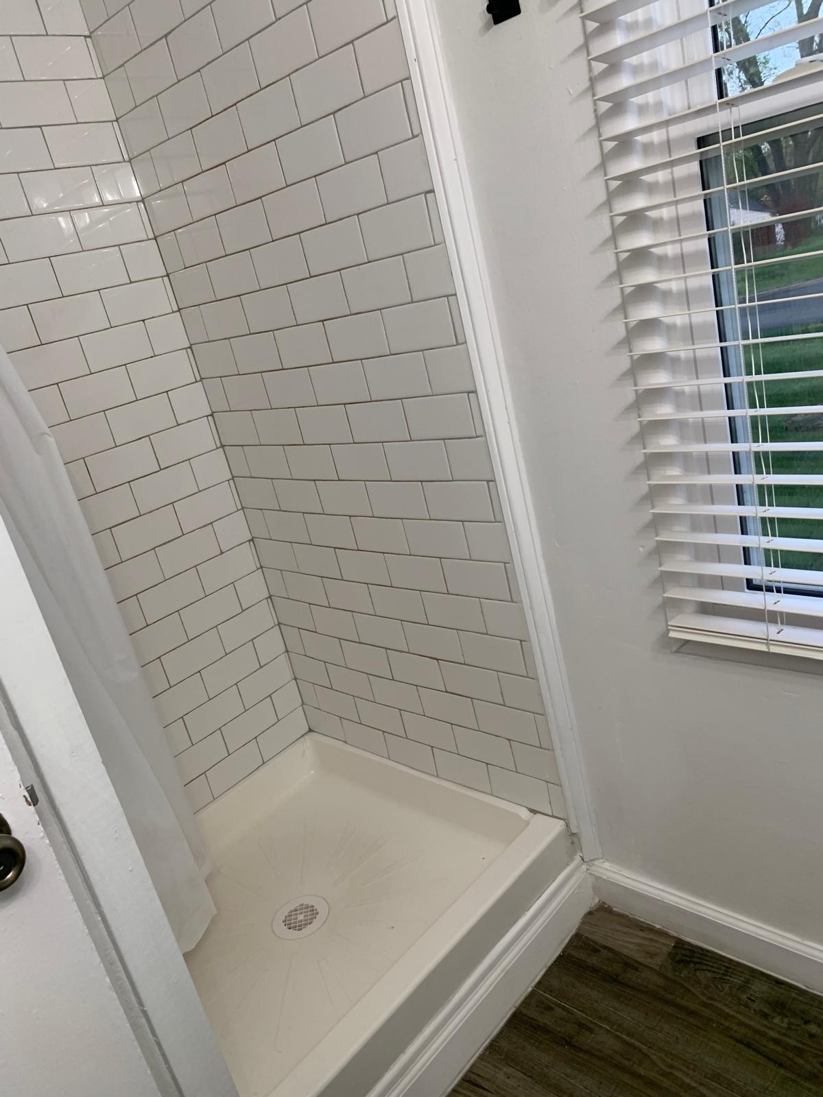 Building Photo - 4807 Poplar Dr