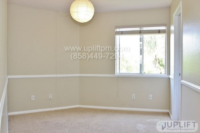 Building Photo - 3 Bed, 2.5 Bath Condo in Cornerstone Scrip...