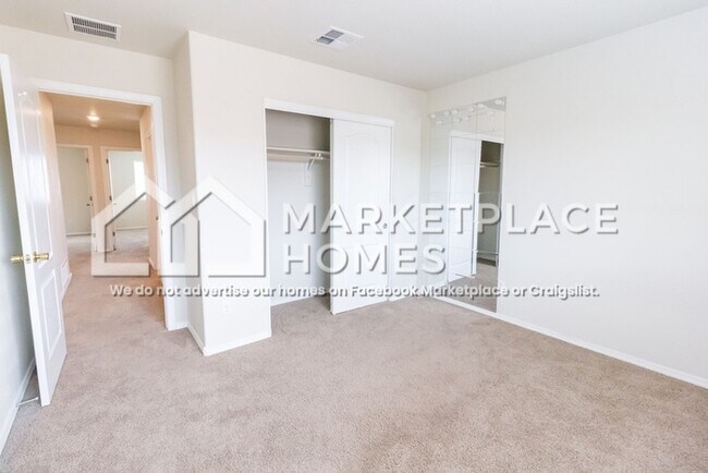 Building Photo - 3533 Wild Horse Rd NE