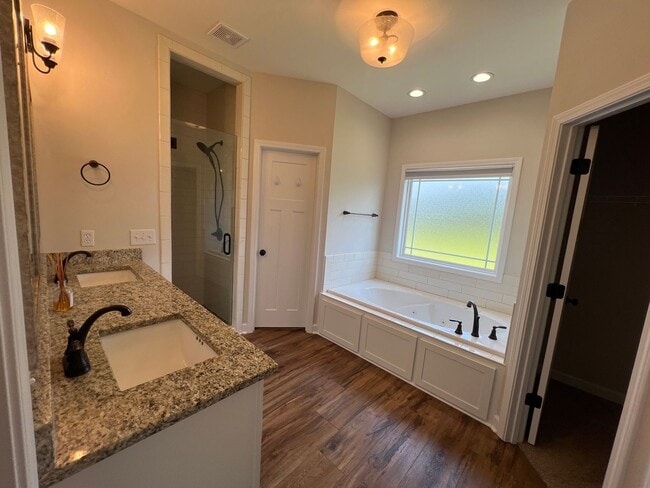 Building Photo - Valley Stream Subdivision!